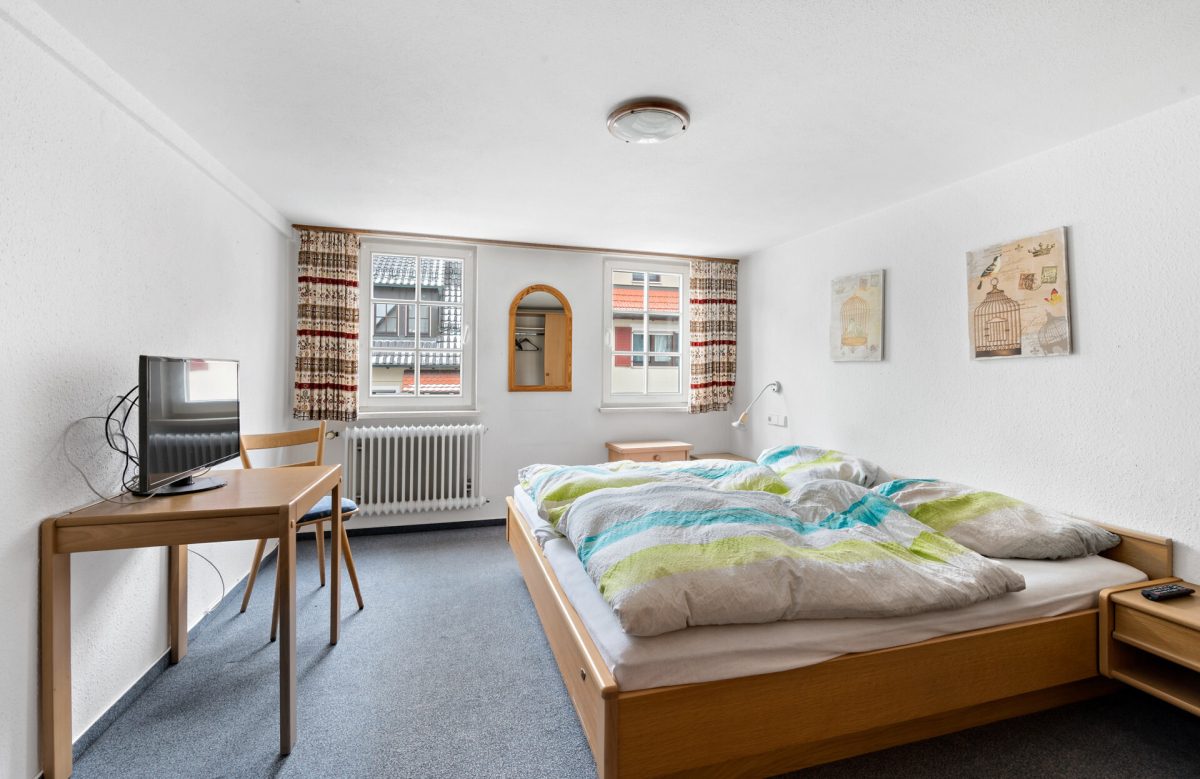 Ingo Leibinger Immobilienvermittlung - Immobilienangebot - Mühlheim - Alle - -provisionsfrei- Ihr Erfolgsrezept: Charmante Gaststätte mit 5 Gästezimmer als attraktive Einnahmequelle