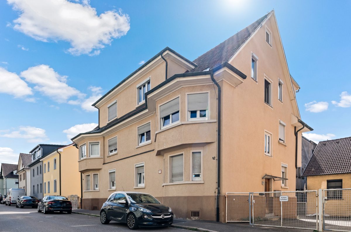 Ingo Leibinger Immobilienvermittlung - Immobilienangebot - Tuttlingen - Alle - PROVISIONSFREI - Ihre Gelegenheit zur Kapitalanlage!
2-3 Familienhaus - z.T. vermietet - in Tuttlingen