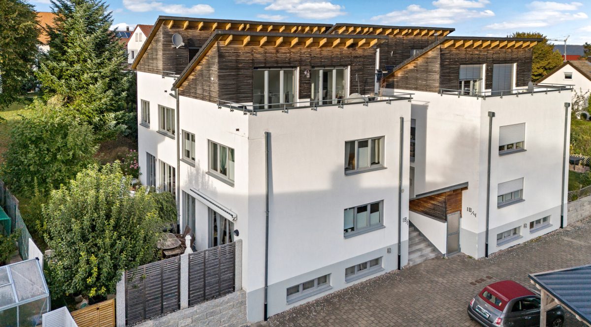 Ingo Leibinger Immobilienvermittlung - Immobilienangebot - Zimmern ob Rottweil - Alle - PROVISIONSFREI-Ihr Stück vom Glück-Terrassenhaus mit traumhafter Dachterrasse in Zimmern ob Rottweil