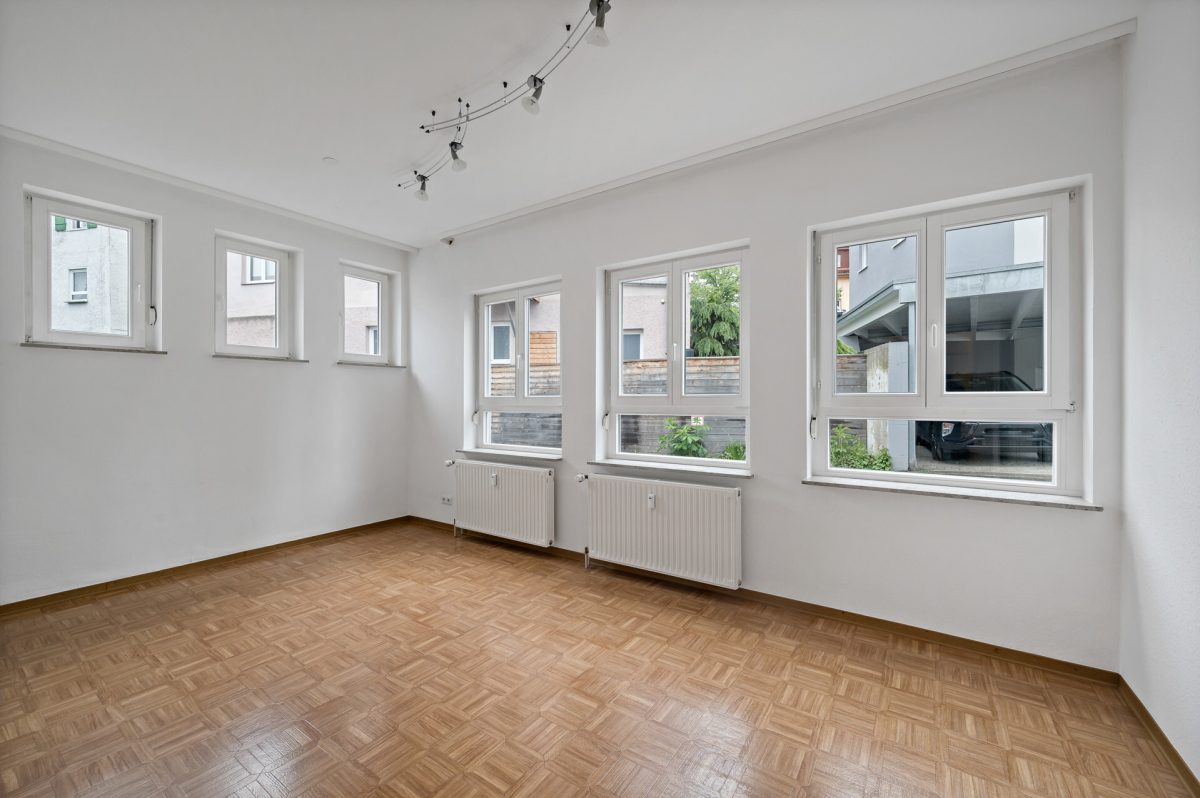 Ingo Leibinger Immobilienvermittlung - Immobilienangebot - Mhlheim - Alle - PROVISIONSFREI - Im "Städtle" wohnen - 2-Zimmerwohnung mit Stellplatz in Mühlheim