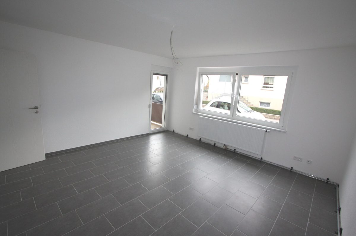 Ingo Leibinger Immobilienvermittlung - Immobilienangebot - Tuttlingen - Alle - Neuwertige 3,5-Zimmerwohnung mit Balkon