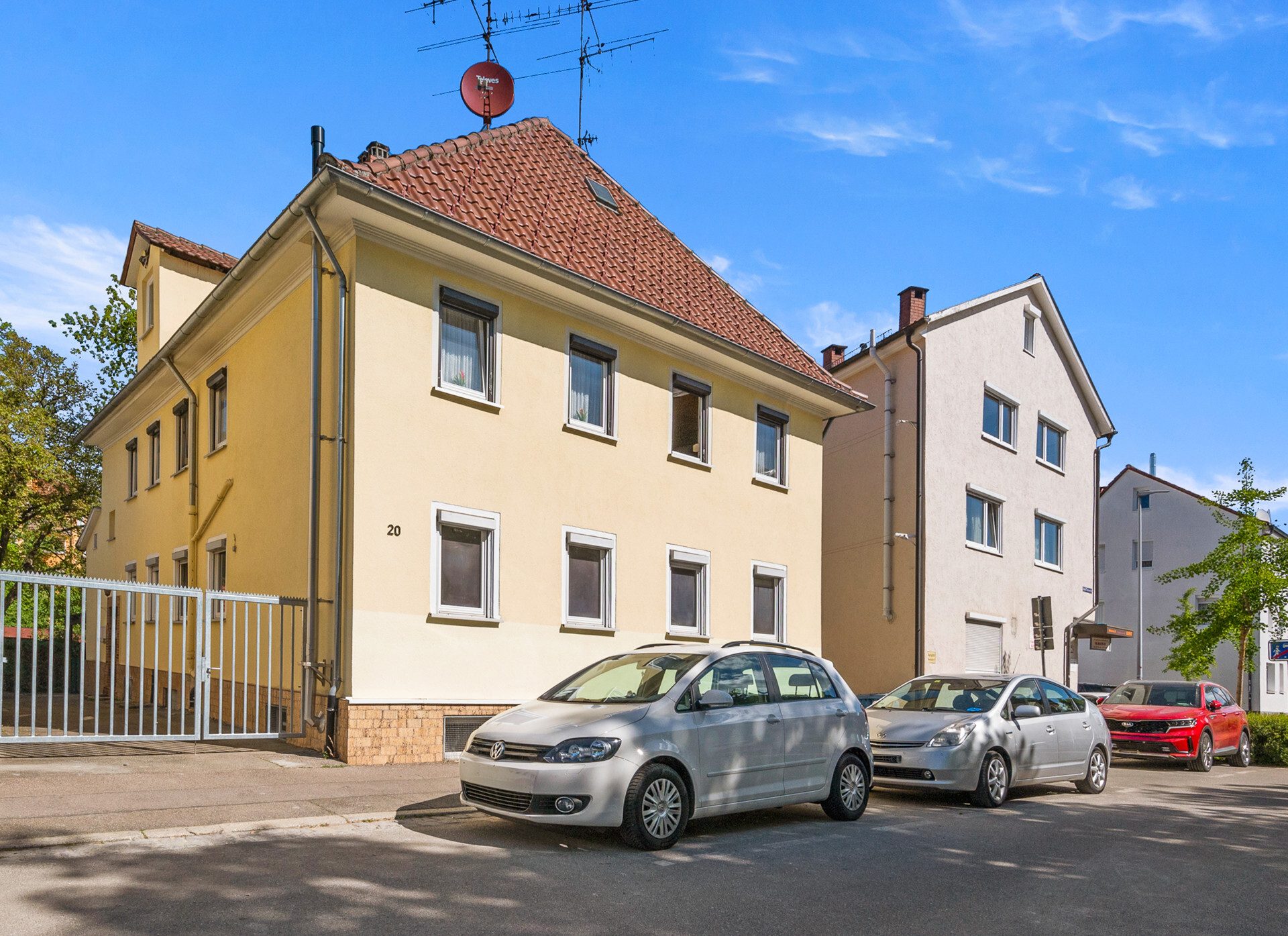Ingo Leibinger Immobilienvermittlung - Immobilienangebot - Tuttlingen - Alle - PROVISIONFREI - Mitten im Leben – und doch im Grünen: 2-Zimmer-Wohnung mit Gartenanteil
