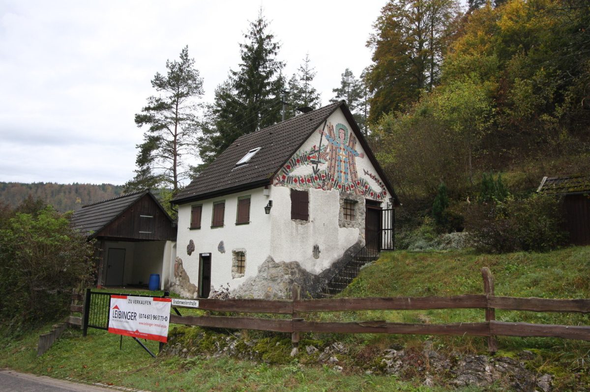 Ingo Leibinger Immobilienvermittlung - Immobilienangebot - Brenthal - Alle - Romantisches kleines Häuschen in Ortsrandlage