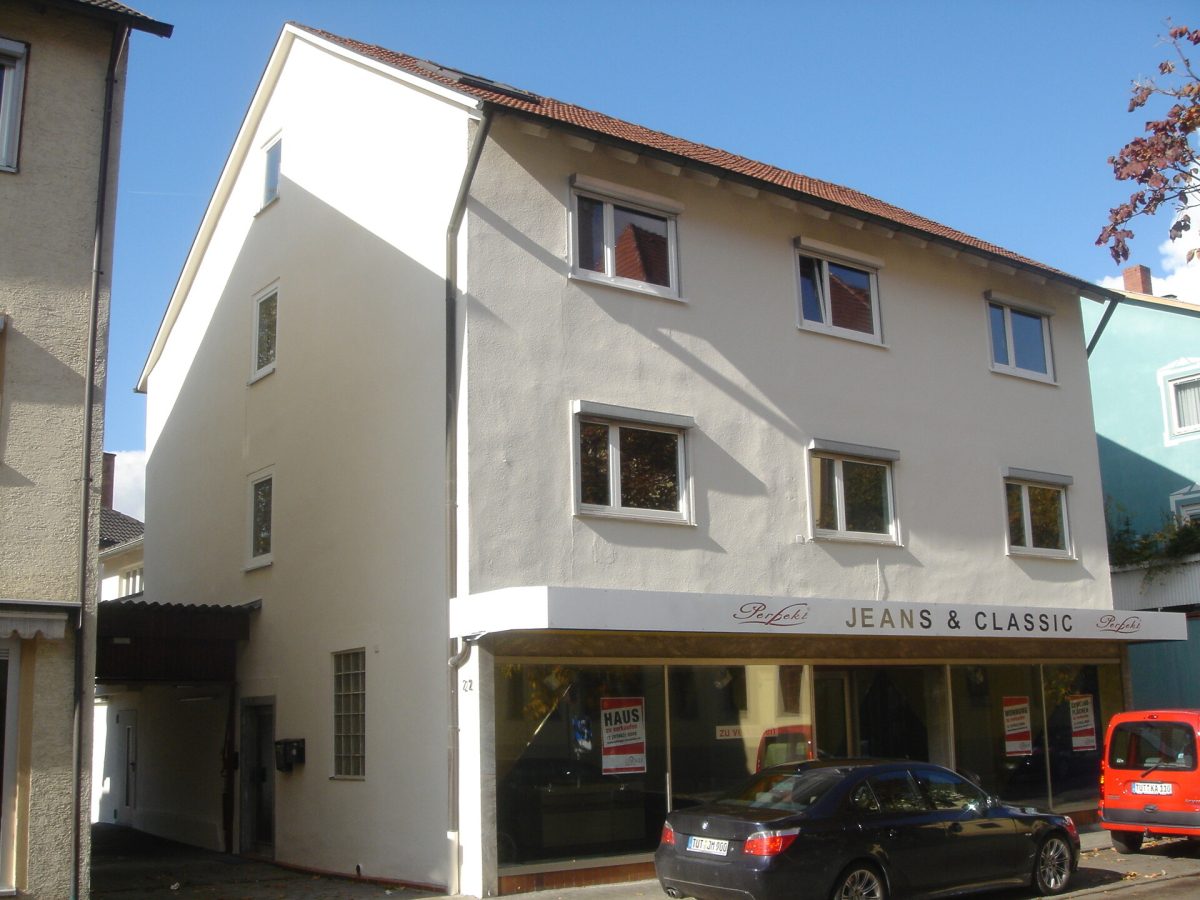 Ingo Leibinger Immobilienvermittlung - Immobilienangebot - Tuttlingen - Alle - 5 Zimmer-Wohnung im Zentrum