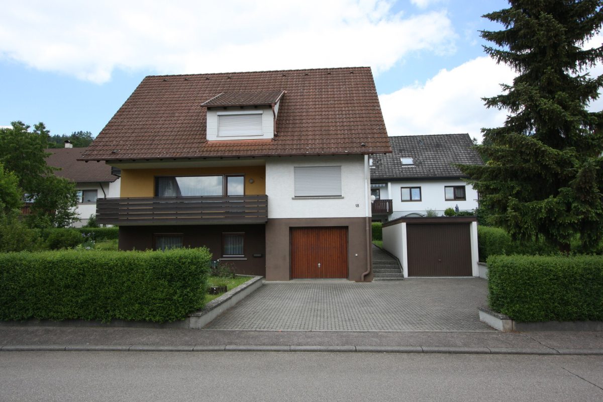 Ingo Leibinger Immobilienvermittlung - Immobilienangebot - Fridingen - Alle - Freistehendes Einfamilienhaus im Baugebiet "Gatter"