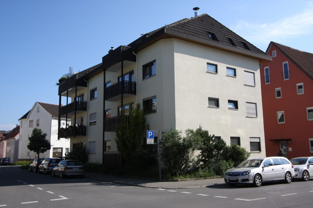 Ingo Leibinger Immobilienvermittlung - Immobilienangebot - Tuttlingen - Alle - 2 Zimmer-Wohnung mit Balkon
