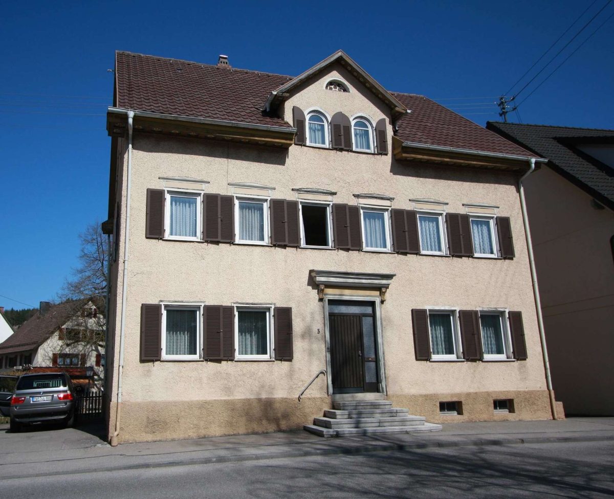 Ingo Leibinger Immobilienvermittlung - Immobilienangebot - Mhlheim - Alle - 2-3 Familienhaus - evtl. Gewerbe mit Balkon und Garten
