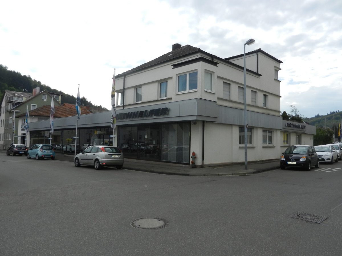 Ingo Leibinger Immobilienvermittlung - Immobilienangebot - Tuttlingen - Alle - Autohaus mit Ausstellung, Lager, Werkstatt und Service-Annahme