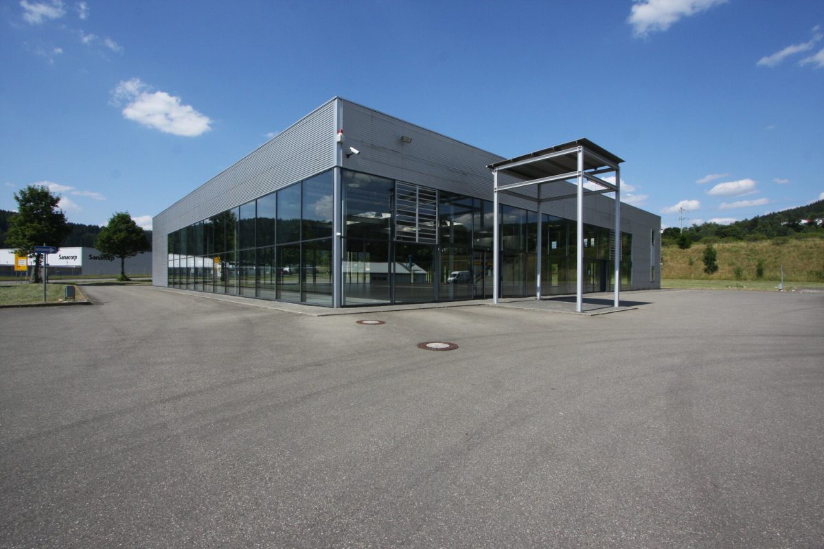 Ingo Leibinger Immobilienvermittlung - Immobilienangebot - Tuttlingen - Alle - Gewerbefläche in Bestlage, direkt an der B 311
