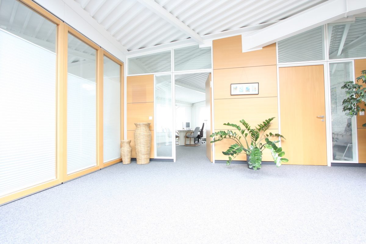 Ingo Leibinger Immobilienvermittlung - Immobilienangebot - Tuttlingen - Alle - Gemeinsam sind wir stark - Bürogemeinschaft sucht Sie!