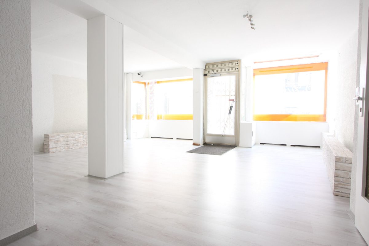 Ingo Leibinger Immobilienvermittlung - Immobilienangebot - Tuttlingen - Alle - Die Fußgängerzone zum greifen nah! Das ist ihr Sprung in die erfolgreiche Selbstständigkeit!