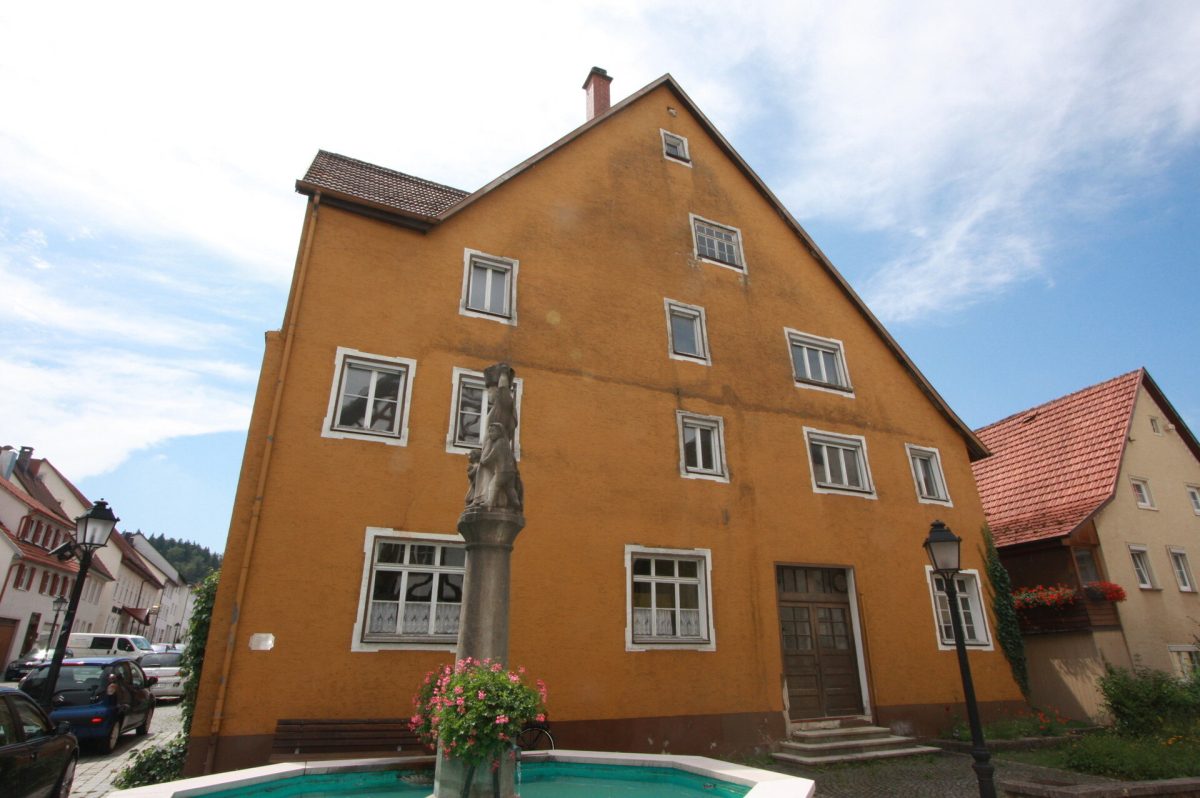 Ingo Leibinger Immobilienvermittlung - Immobilienangebot - Mhlheim - Alle - Großzügiges Wohn- und Geschäftshaus in der historischen Oberstadt