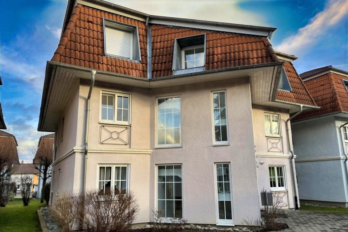 Ingo Leibinger Immobilienvermittlung - Immobilienangebot - Trossingen - Alle - RESERVIERT: Vermietete 2,5-Zimmer-Wohnung mit Garage in Trossingen