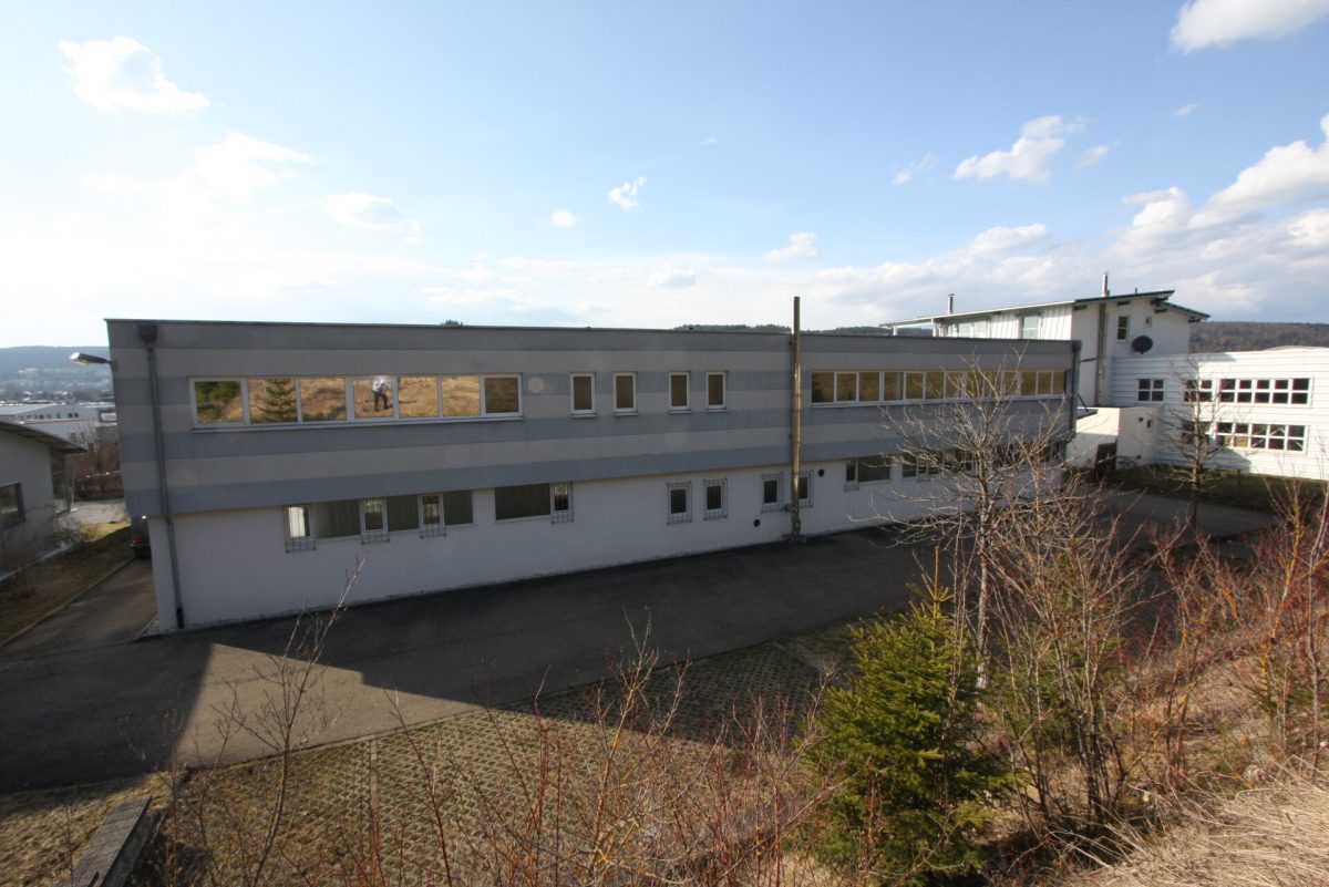 Ingo Leibinger Immobilienvermittlung - Immobilienangebot - Tuttlingen - Alle - Gewerbeobjekt - flexibel und individuell nutzbar