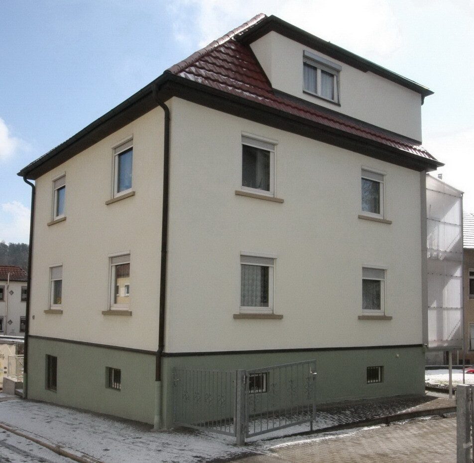 Ingo Leibinger Immobilienvermittlung - Immobilienangebot - Tuttlingen - Alle - Dreifamilienhaus mit Garten