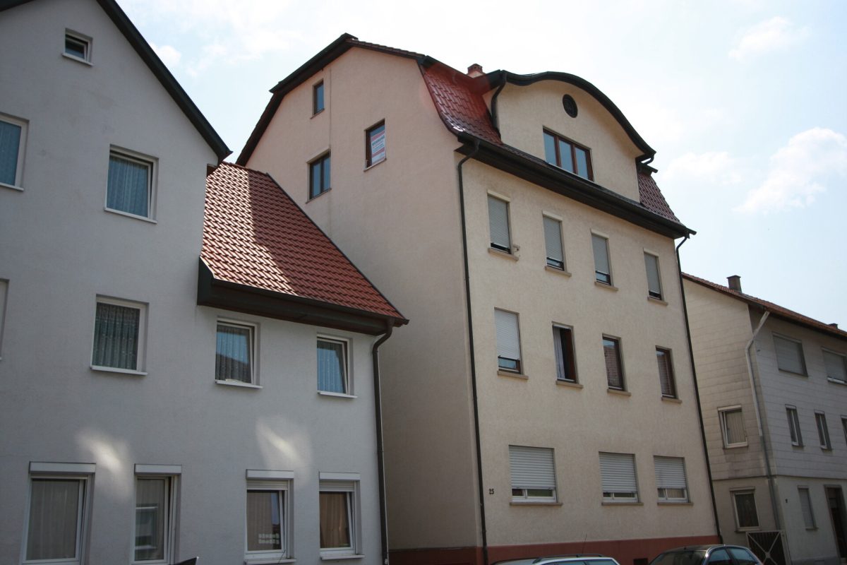 Ingo Leibinger Immobilienvermittlung - Immobilienangebot - Tuttlingen - Alle - 3 Zimmer-Wohnung mit Balkon und Blick auf den Honberg