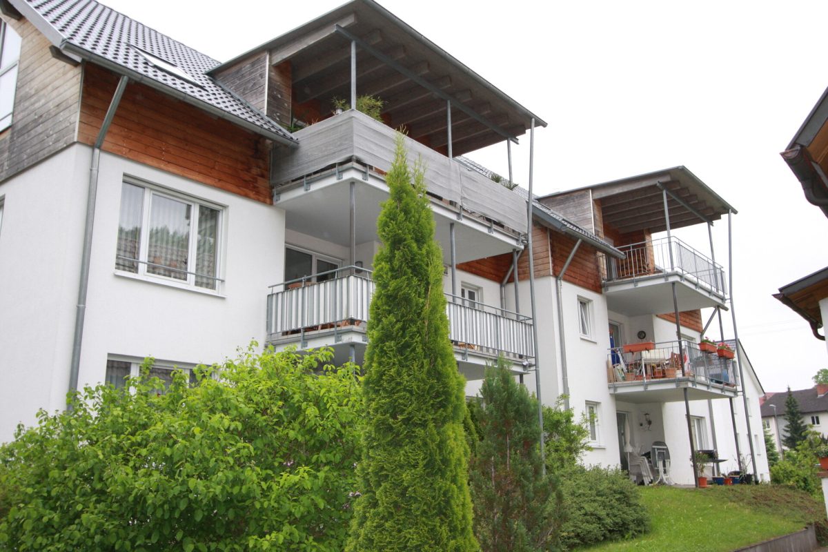 Ingo Leibinger Immobilienvermittlung - Immobilienangebot - Tuttlingen-Nendingen - Alle - Selten schöne 3,5 Zimmer-Wohnung mit Balkon in guter Lage