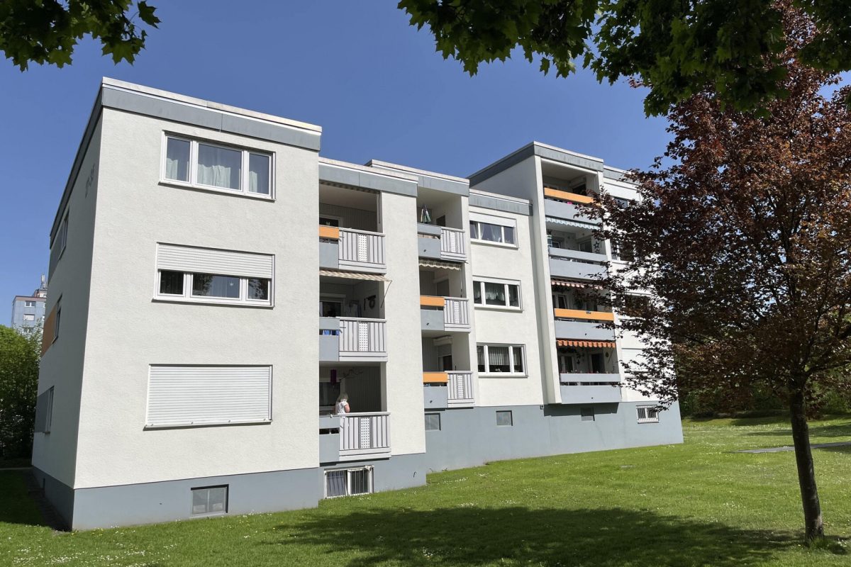 Ingo Leibinger Immobilienvermittlung - Immobilienangebot - Tuttlingen - Alle - RESERVIERT ! - Sonnige 2-Zimmer-Wohnung mit Garage in Tuttlingen