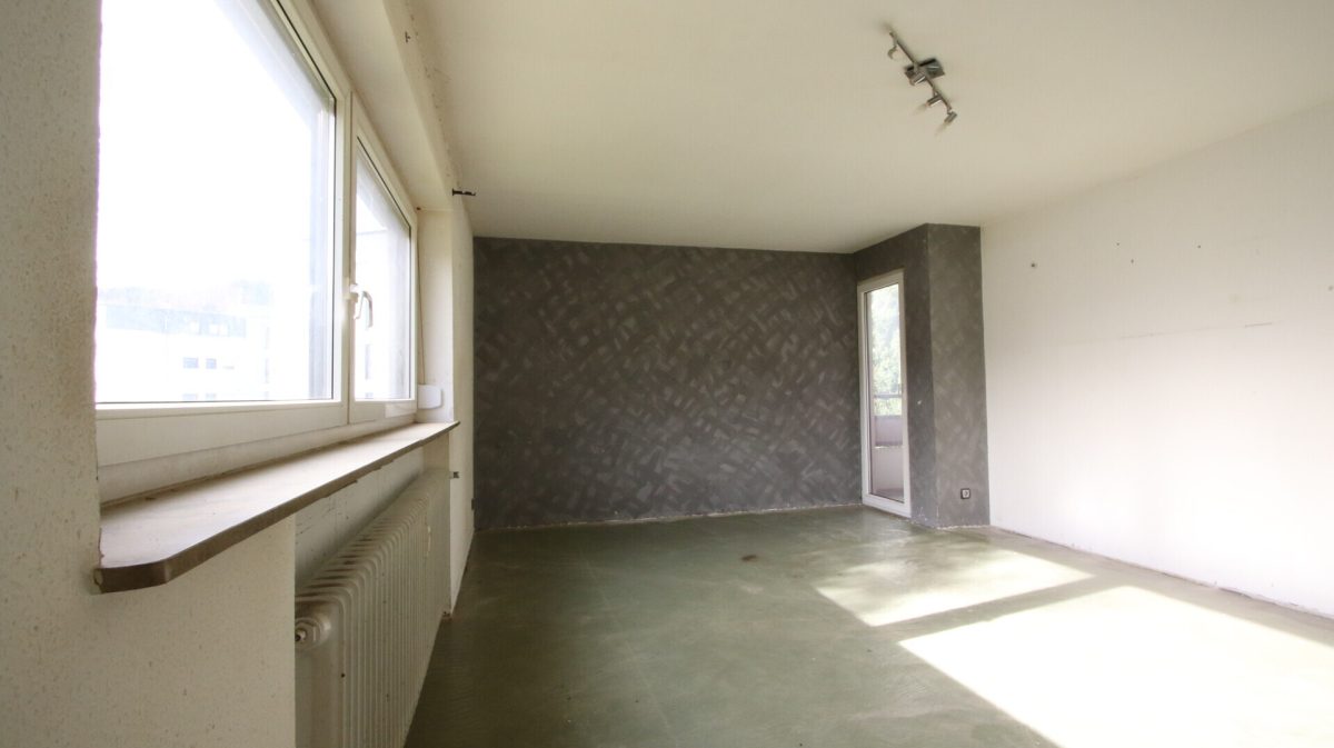 Ingo Leibinger Immobilienvermittlung - Immobilienangebot - Rietheim-Weilheim - Alle - PROVISIONSFREI- 2 Zimmerwohnung  - bezugsfrei- mit Balkon und Garage