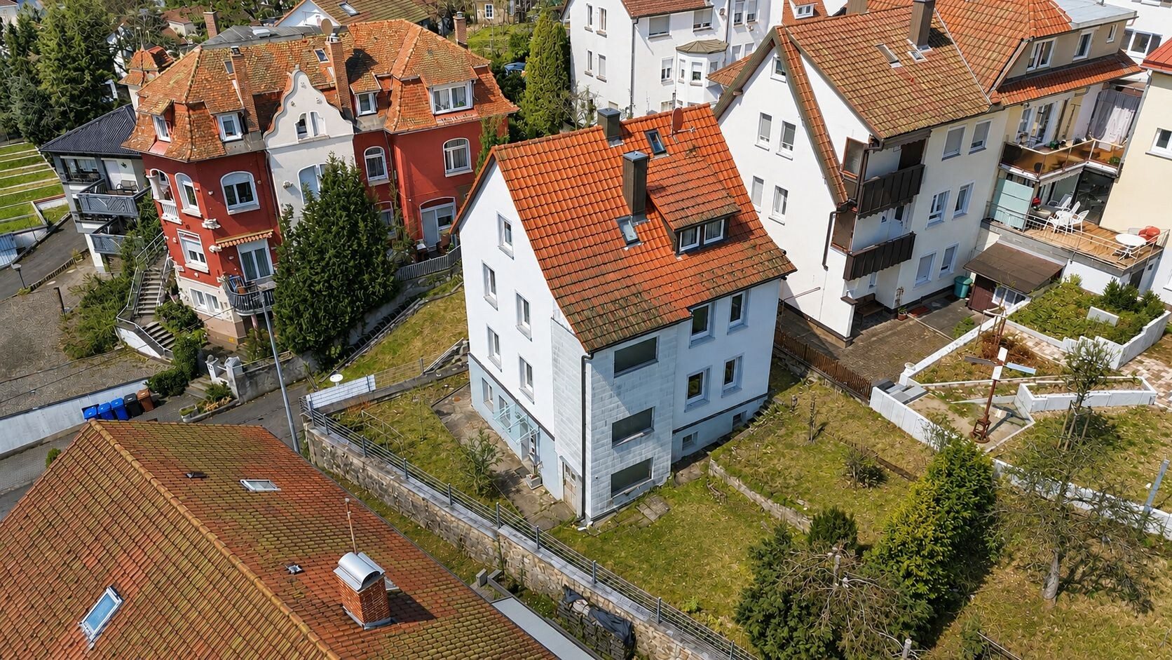 Außen Ingo Leibinger Immobilienvermittlung - Immobilienangebot - Tuttlingen - Alle - PROVISIONSFREI - Gemütliches Einfamilienhaus in beliebter, ruhiger Wohnlage