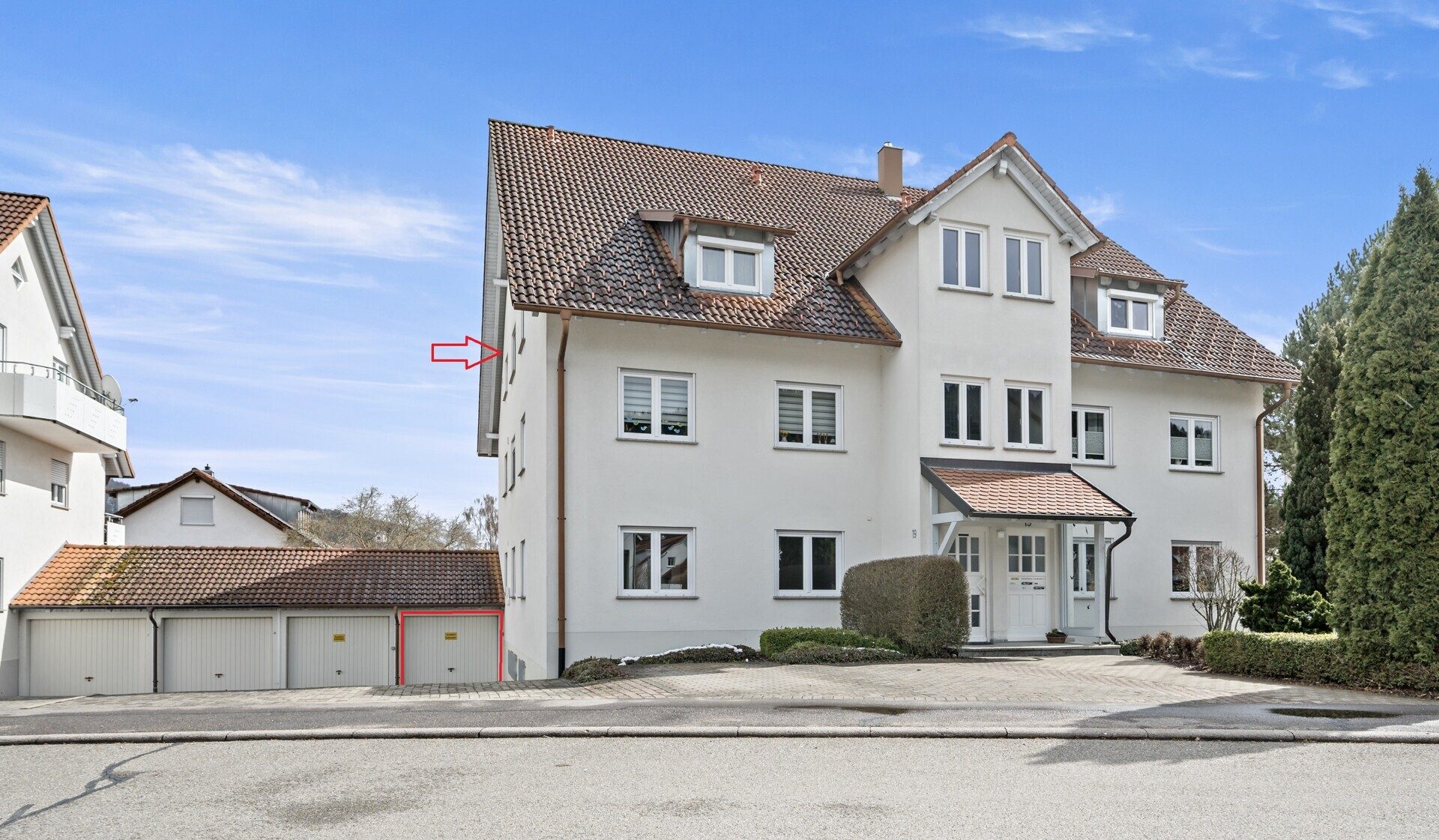 Ingo Leibinger Immobilienvermittlung - Immobilienangebot - Mühlheim - Alle - PROVISIONSFREI- Mehr Raum fürs Leben: 4-Zimmer-Dachwohnung mit großem Studio im Dachspitz