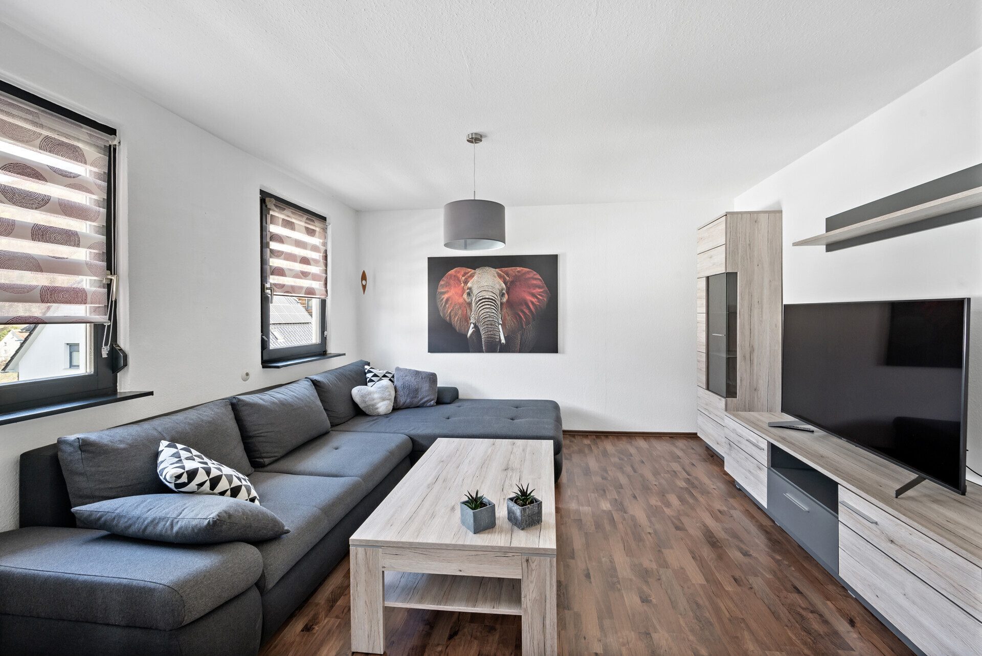 Ingo Leibinger Immobilienvermittlung - Immobilienangebot - Fridingen an der Donau - Alle - PROVISIONSFREI- Platz für Familie, Gäste oder Mieteinnahmen – Haus mit flexiblem Wohnkonzept