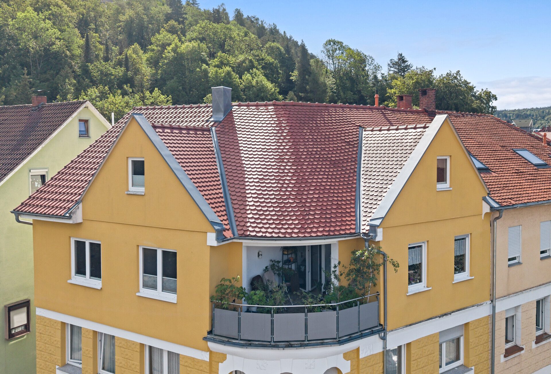 Ingo Leibinger Immobilienvermittlung - Immobilienangebot - Tuttlingen - Wohnungen - PROVISIONSFREI - Charmante Maisonette-Wohnung mit Loggia und Garage