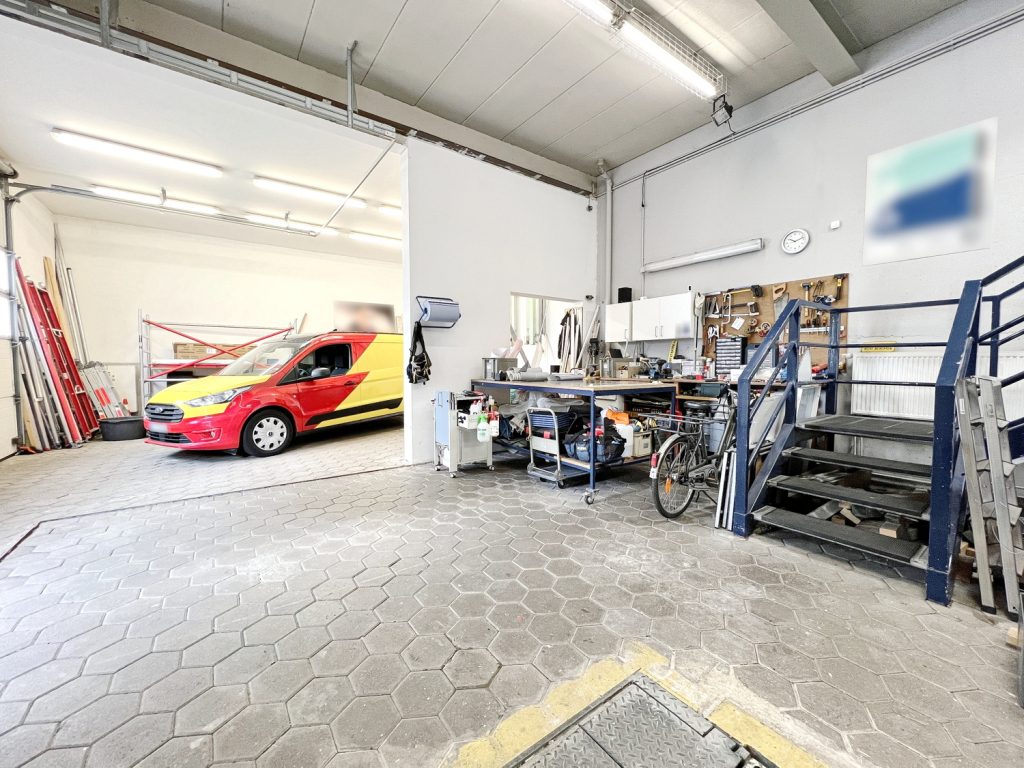 TeamPower Immobilien GmbH - Immobilienangebot - Elmshorn - Alle - Ein Stück Elmshorner Geschichte
Hochwertig saniert und vielseitig
nutzbar