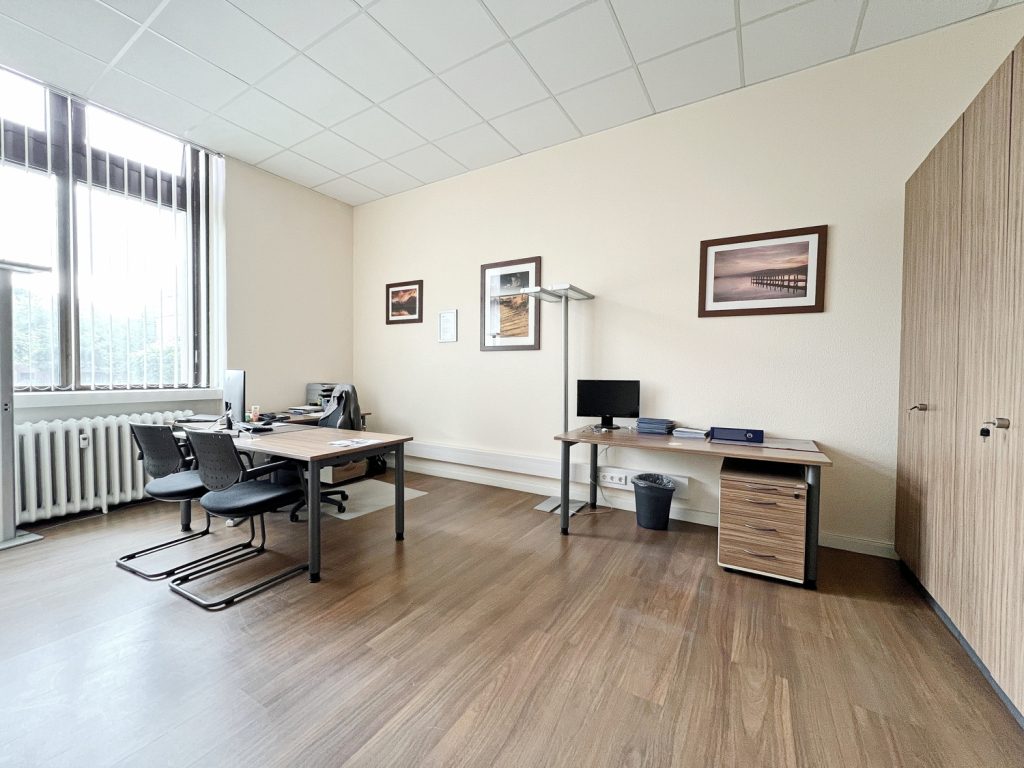 TeamPower Immobilien GmbH - Immobilienangebot - Elmshorn - Alle - Ein Stück Elmshorner Geschichte
Hochwertig saniert und vielseitig
nutzbar