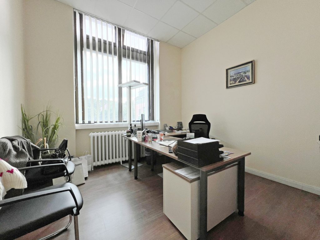 TeamPower Immobilien GmbH - Immobilienangebot - Elmshorn - Alle - Ein Stück Elmshorner Geschichte
Hochwertig saniert und vielseitig
nutzbar