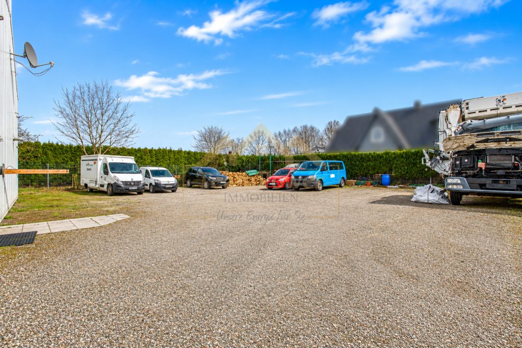 TeamPower Immobilien GmbH - Immobilienangebot - Großenaspe - Alle - Besondere Gewerbe-Immobilie - Arbeiten und Großzügiges Wohnen - Alles unter einem Dach !