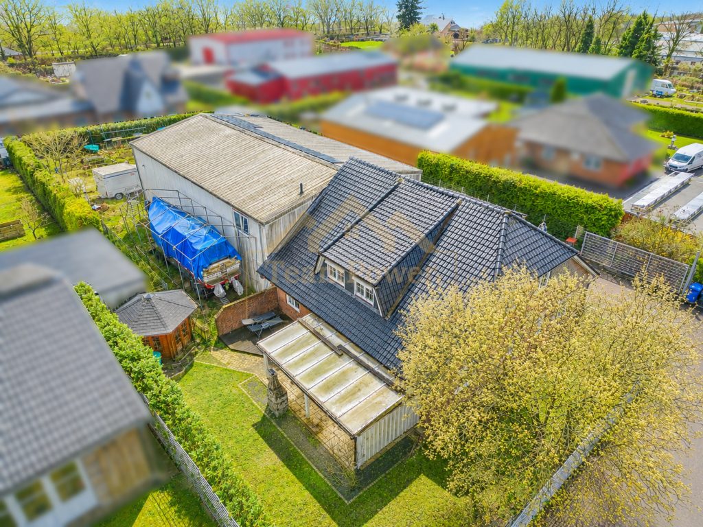 TeamPower Immobilien GmbH - Immobilienangebot - Großenaspe - Alle - Besondere Gewerbe-Immobilie - Arbeiten und Großzügiges Wohnen - Alles unter einem Dach !