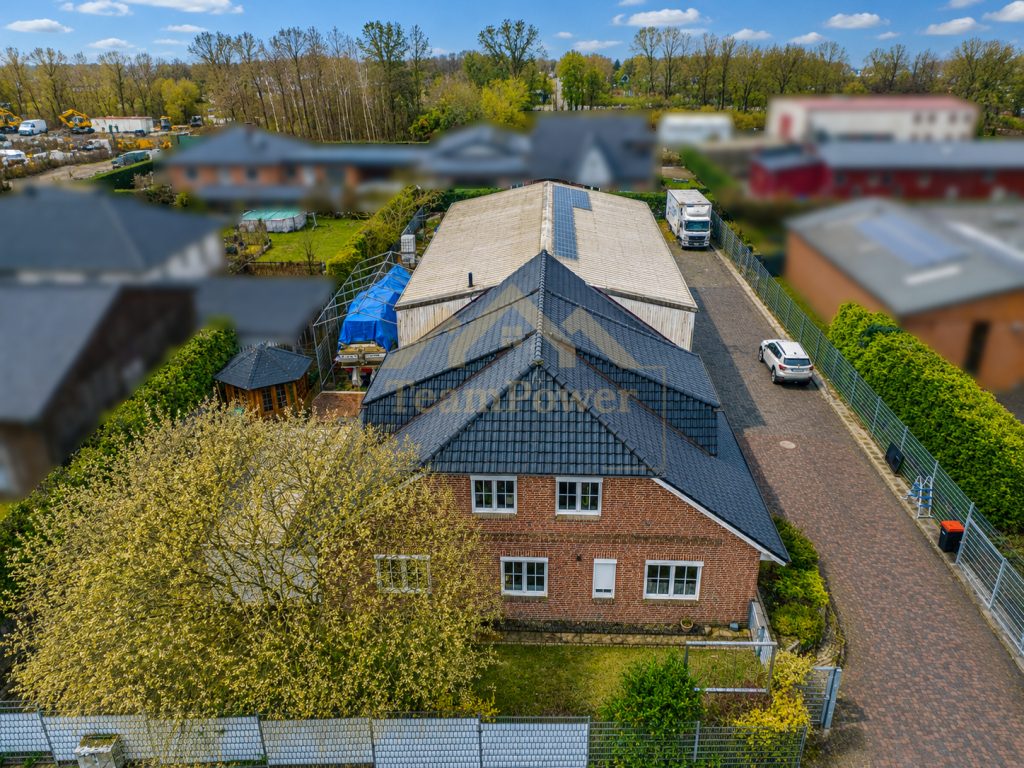 TeamPower Immobilien GmbH - Immobilienangebot - Großenaspe - Alle - Besondere Gewerbe-Immobilie - Arbeiten und Großzügiges Wohnen - Alles unter einem Dach !