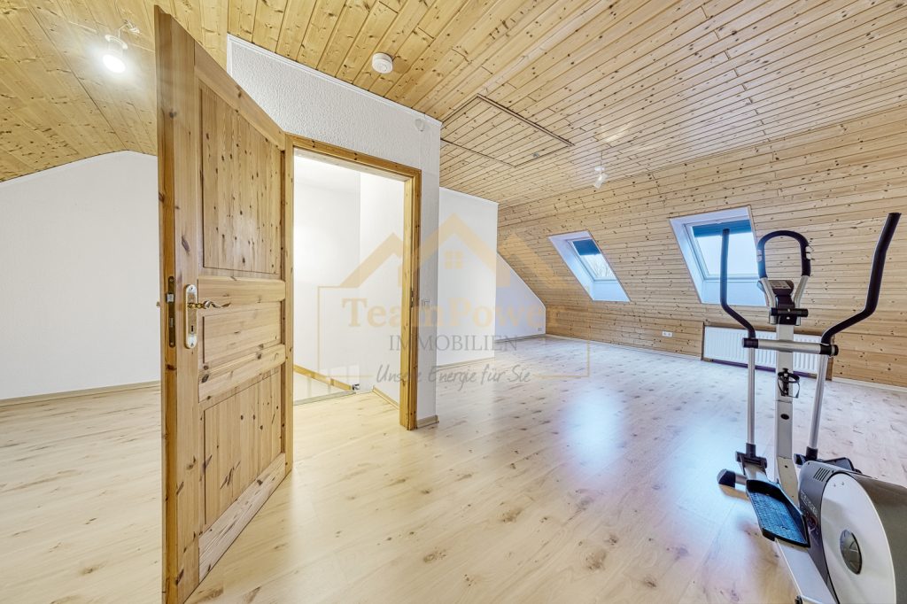TeamPower Immobilien GmbH - Immobilienangebot - Barsbüttel - Alle - Energie sparen & mehr Raum genießen – Wohnqualität auf mehreren Ebenen