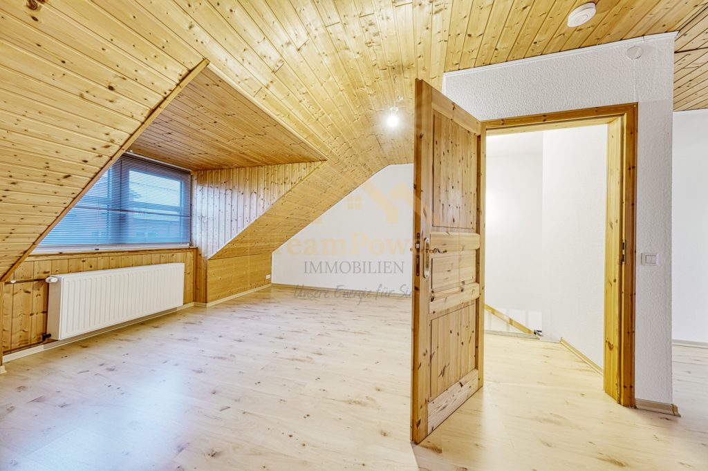 TeamPower Immobilien GmbH - Immobilienangebot - Barsbüttel - Alle - Energie sparen & mehr Raum genießen – Wohnqualität auf mehreren Ebenen