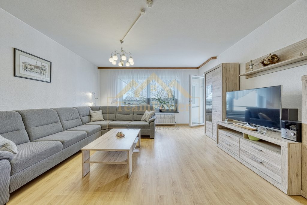 TeamPower Immobilien GmbH - Immobilienangebot - Bad Bramstedt - Alle - Mitten im Leben: 3 Zimmer, helle Loggia und großzügiges Wohnen auf 80 m²