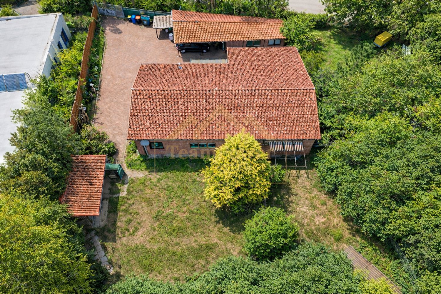TeamPower Immobilien GmbH - Immobilienangebot - Henstedt-Ulzburg - Alle - Ein Ort, unzählige Möglichkeiten:
 298 m² für Wohnen, Arbeiten & Visionen