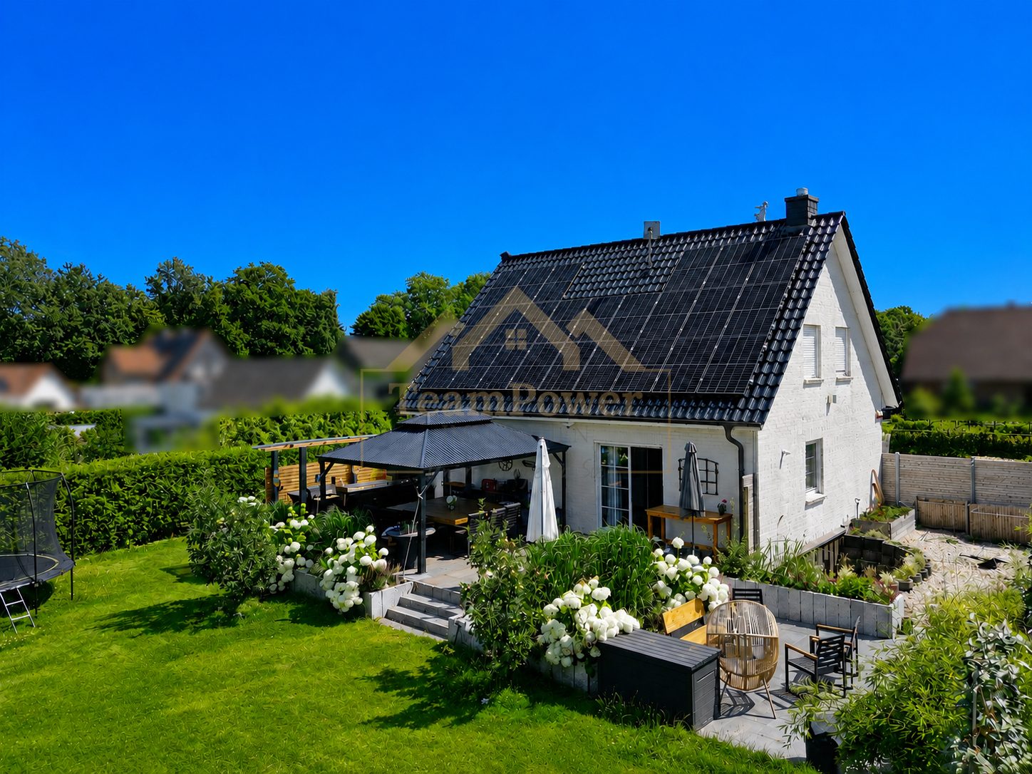 TeamPower Immobilien GmbH - Immobilienangebot - Hasenkrug - Alle - Familientraum mit Gartenidylle & viel Platz zum Leben!