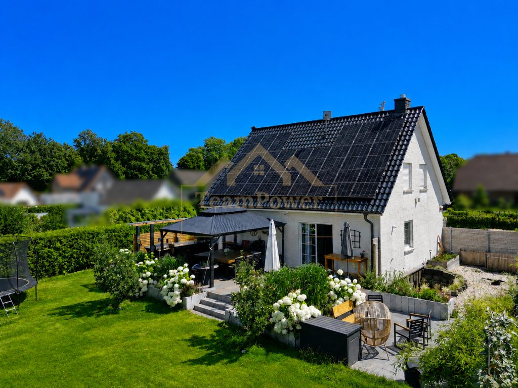 TeamPower Immobilien GmbH - Immobilienangebot - Hasenkrug - Alle - Familientraum mit Gartenidylle & viel Platz zum Leben!