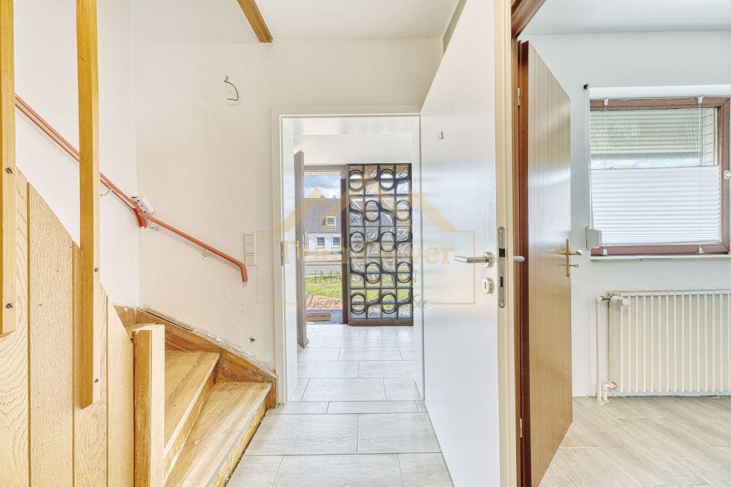 TeamPower Immobilien GmbH - Immobilienangebot - Neumünster - Alle - Mehr als ein Zuhause –
Ihr Familienglück mit großem Garten