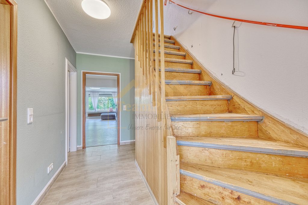 TeamPower Immobilien GmbH - Immobilienangebot - Neumünster - Alle - Mehr als ein Zuhause –
Ihr Familienglück mit großem Garten
