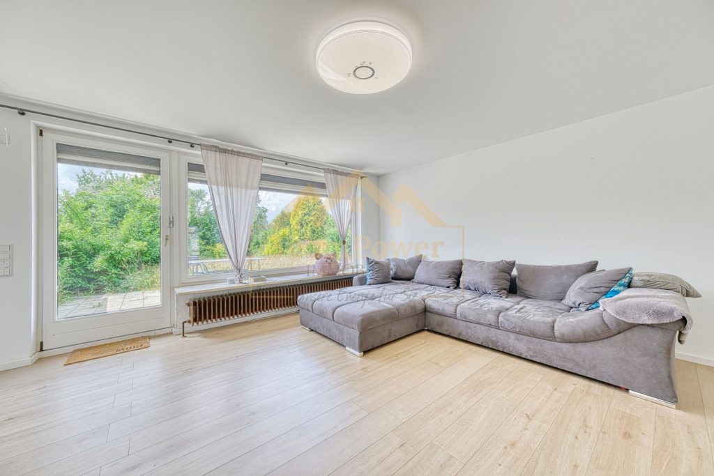 TeamPower Immobilien GmbH - Immobilienangebot - Neumünster - Alle - Mehr als ein Zuhause –
Ihr Familienglück mit großem Garten