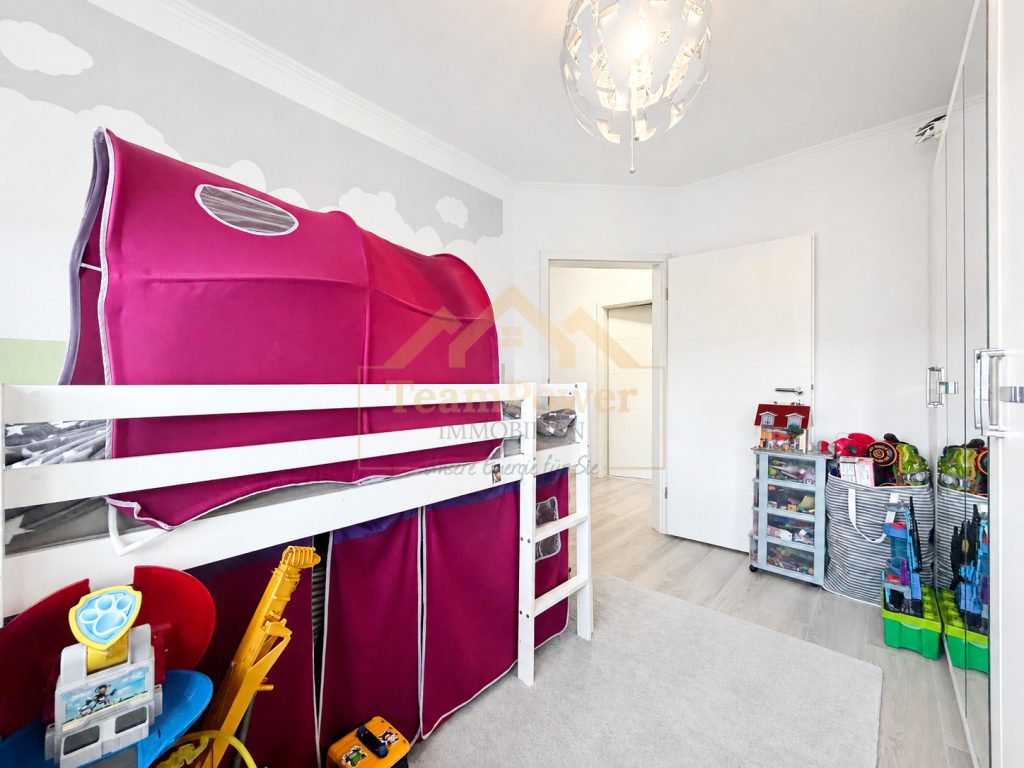 TeamPower Immobilien GmbH - Immobilienangebot - Kaltenkirchen - Alle - Ideal für Senioren, Paare oder Kapitalanleger – modernisierte Wohnung mit Fahrstuhl