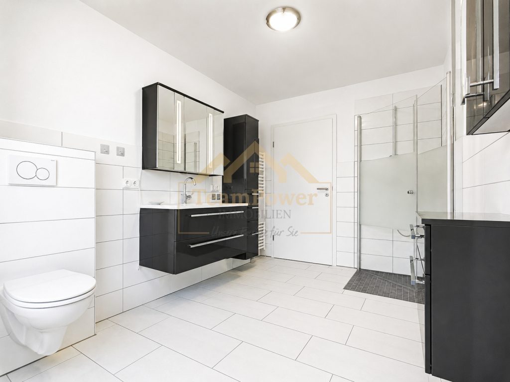 TeamPower Immobilien GmbH - Immobilienangebot - Henstedt-Ulzburg - Alle - Ein Zuhause fürs beste Alter – komfortabel, modern und perfekt aufgeteilt
