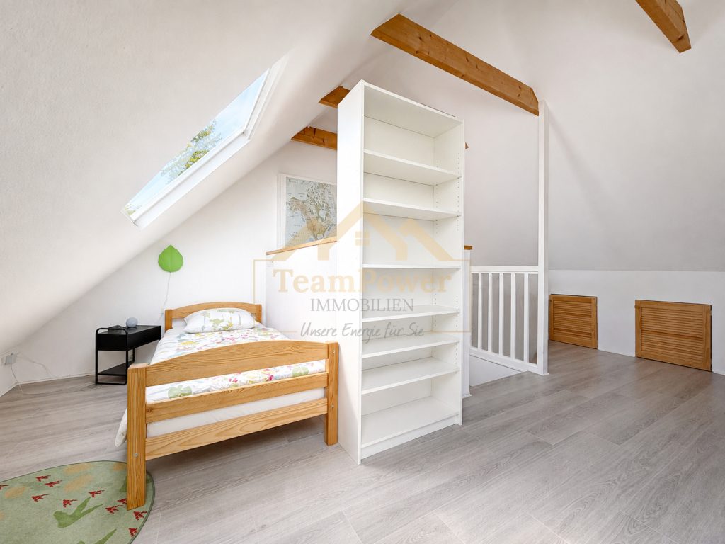 TeamPower Immobilien GmbH - Immobilienangebot - Bad Bramstedt - Alle - Familientraum - bereits modernisiert - Koffer packen und einziehen!