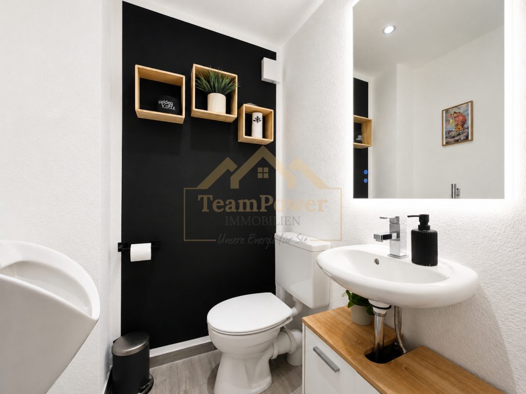 TeamPower Immobilien GmbH - Immobilienangebot - Bad Bramstedt - Alle - Familientraum - bereits modernisiert - Koffer packen und einziehen!