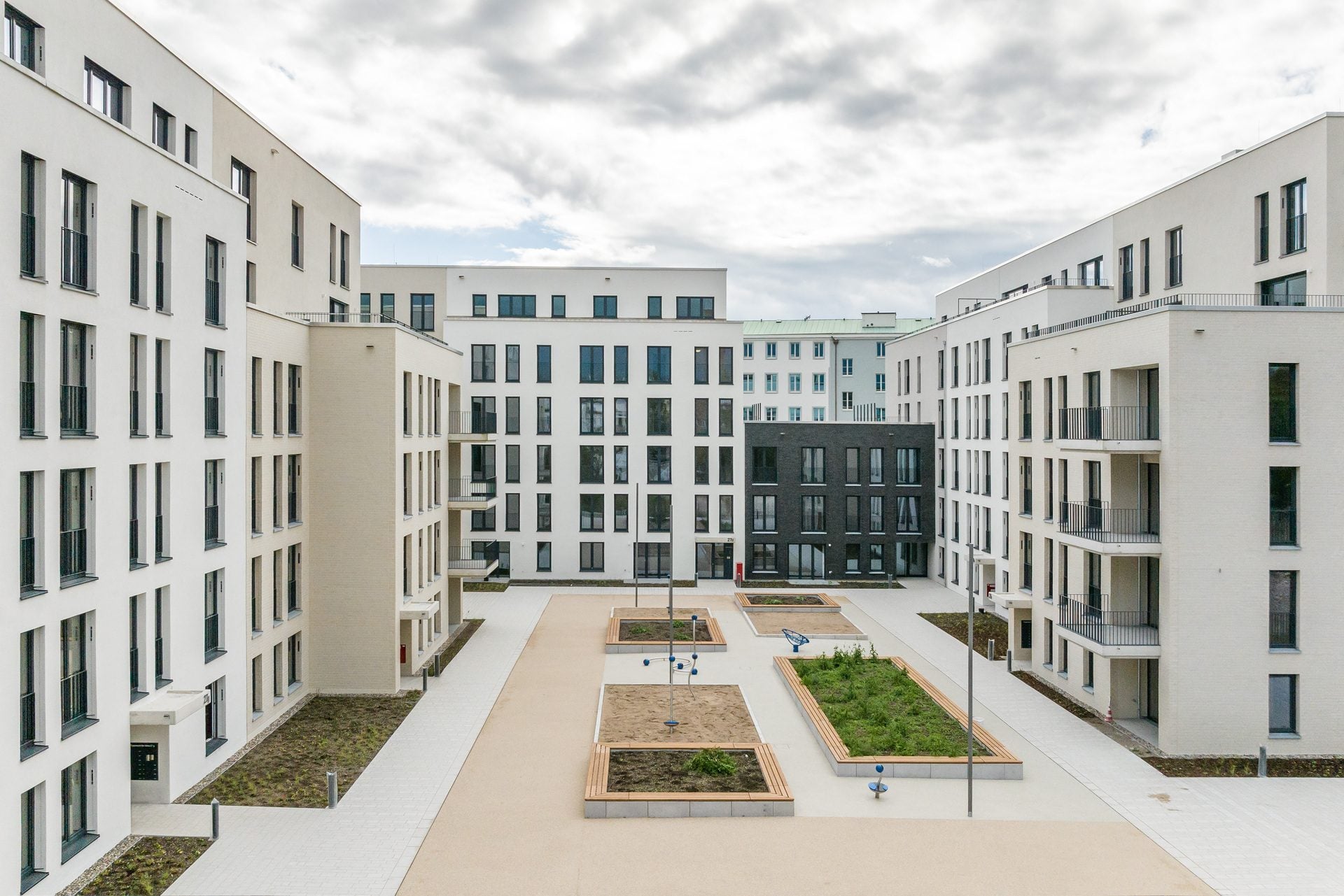Immobilienangebot - Bonn - Wohnung - Constance: Traumhaftes Penthouse mit bulthaup b3 Premiumküche auf zwei Ebenen in der Südstadt