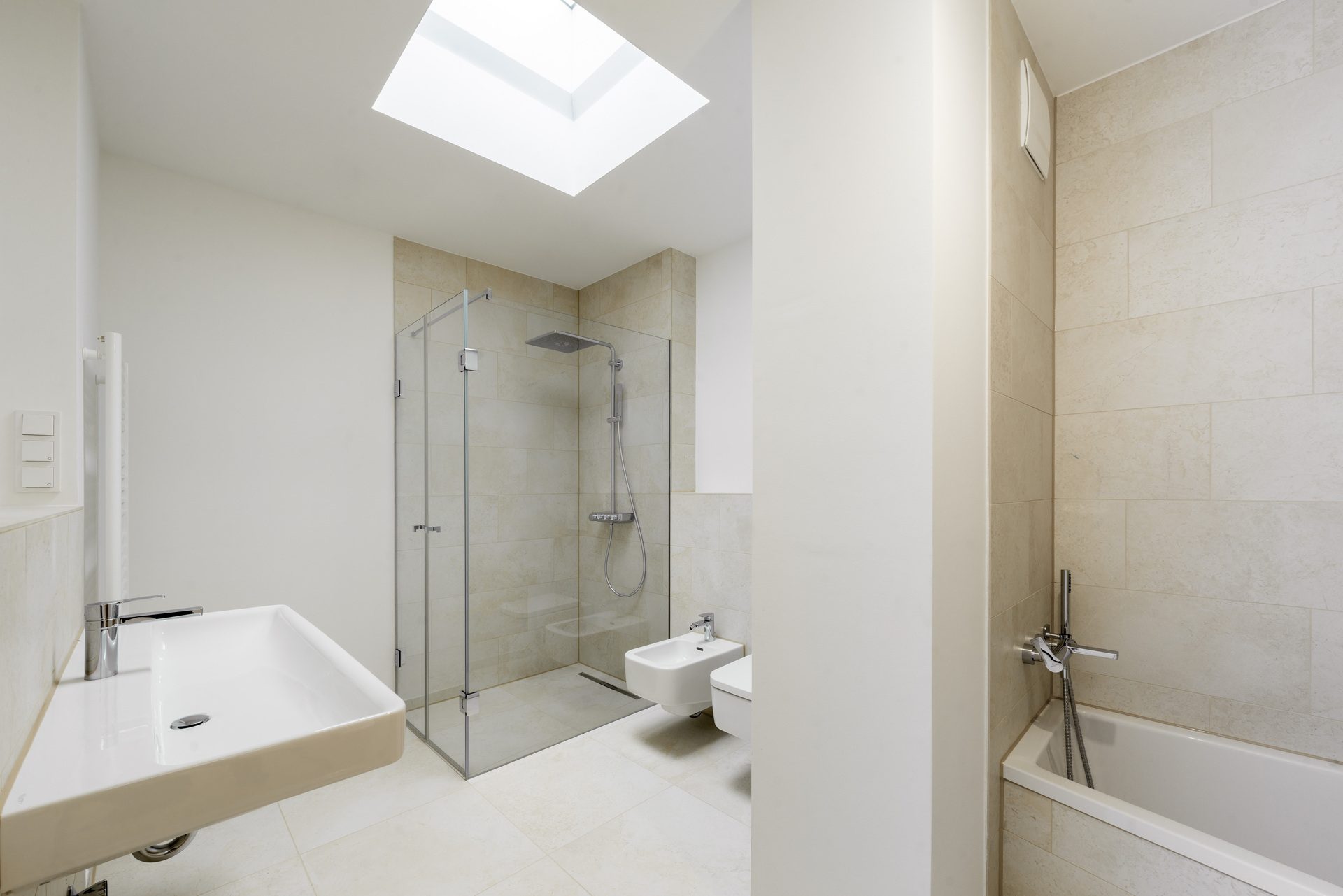 Immobilienangebot - Bonn - Wohnung - Constance: Traumhaftes Penthouse mit bulthaup b3 Premiumküche auf zwei Ebenen in der Südstadt