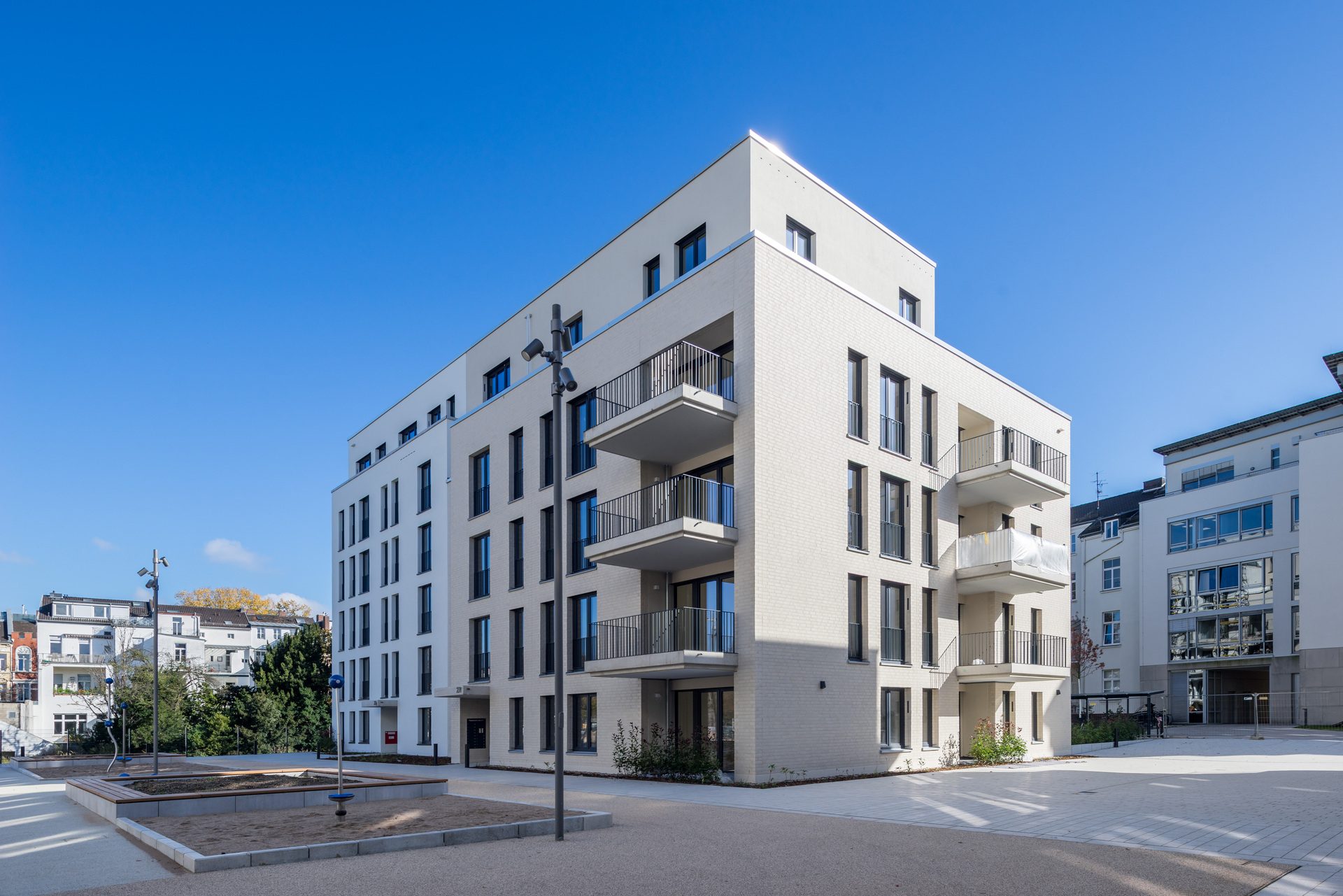Immobilienangebot - Bonn - Wohnung - Constance: Familienfreundliche 5-Zimmer-Wohnung mit großzügigem Wohnküchenbereich