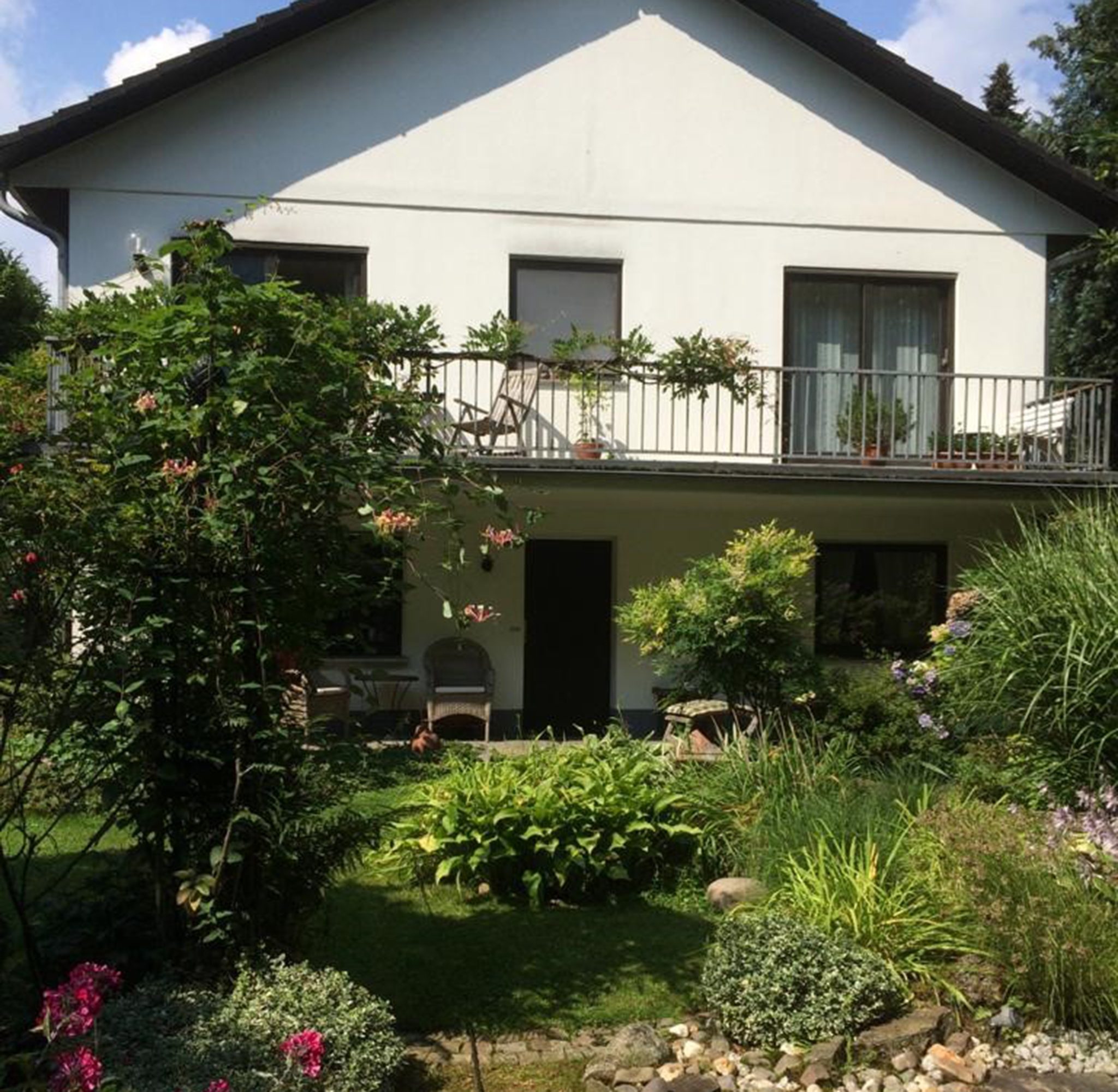 S Immobilienpartner GmbH - Immobilienangebot - Overath - Overath - Einfamilienhaus mit Einliegerwohnung - Die Ruhe genießen